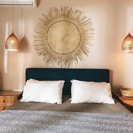 Tiare 2 By * Plános